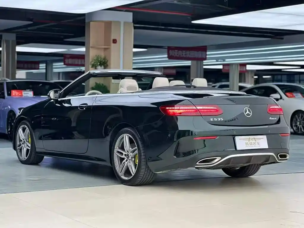 Mercedes-Benz E-Class (Import) — фото 4
