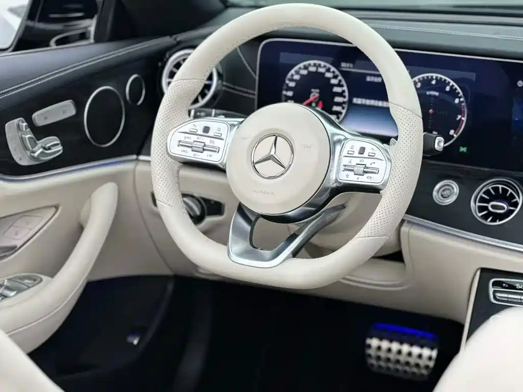Mercedes-Benz E-Class (Import) — фото 5