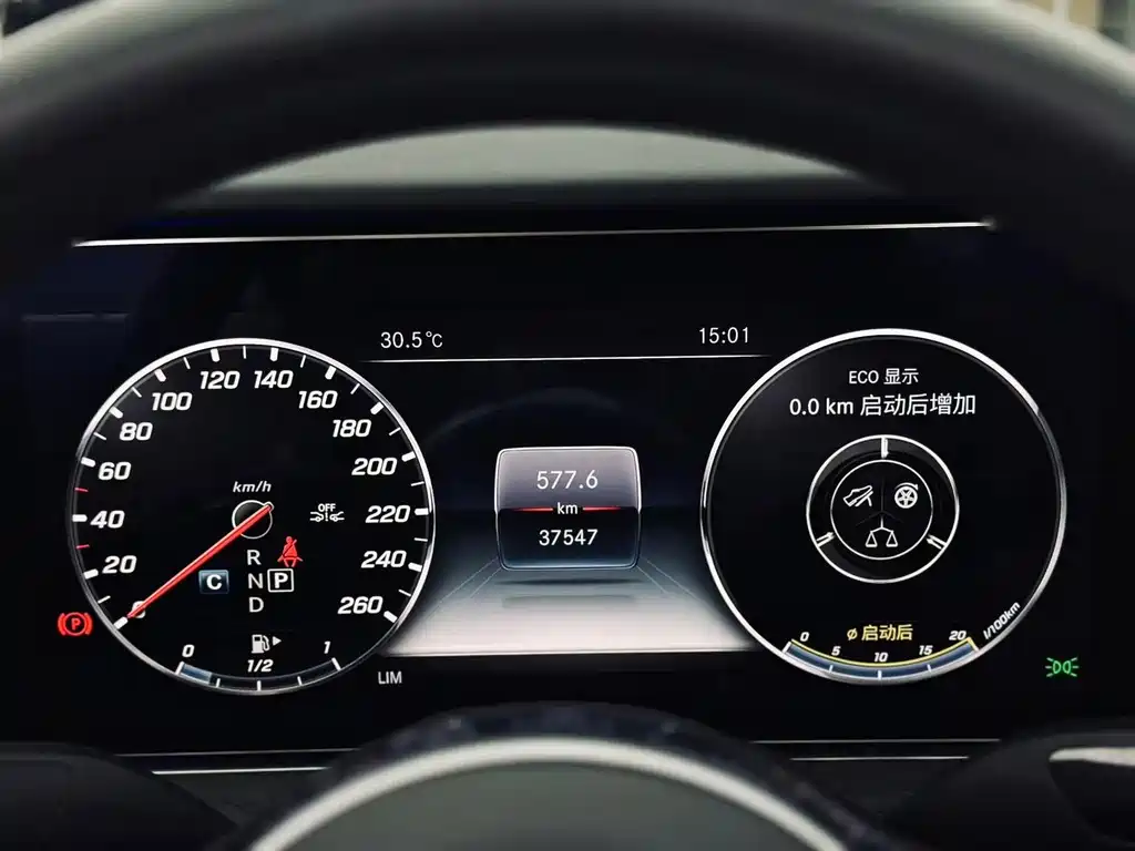 Mercedes-Benz E-Class (Import) — фото 9