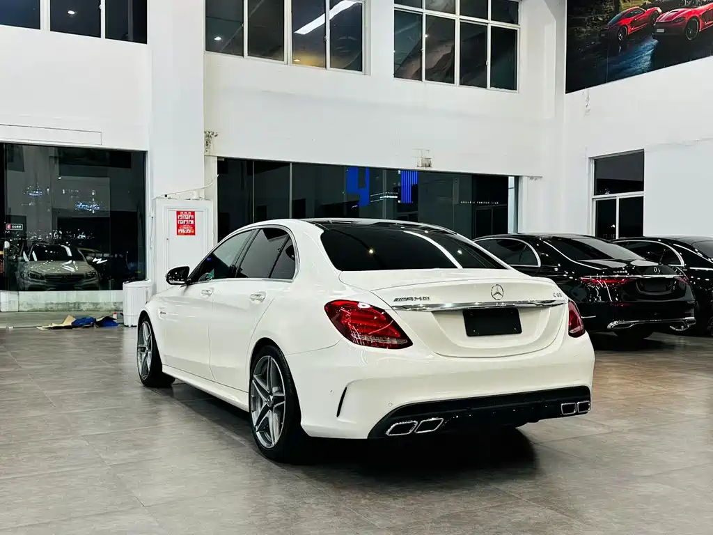 Mercedes-Benz C-Class AMG — фото 4