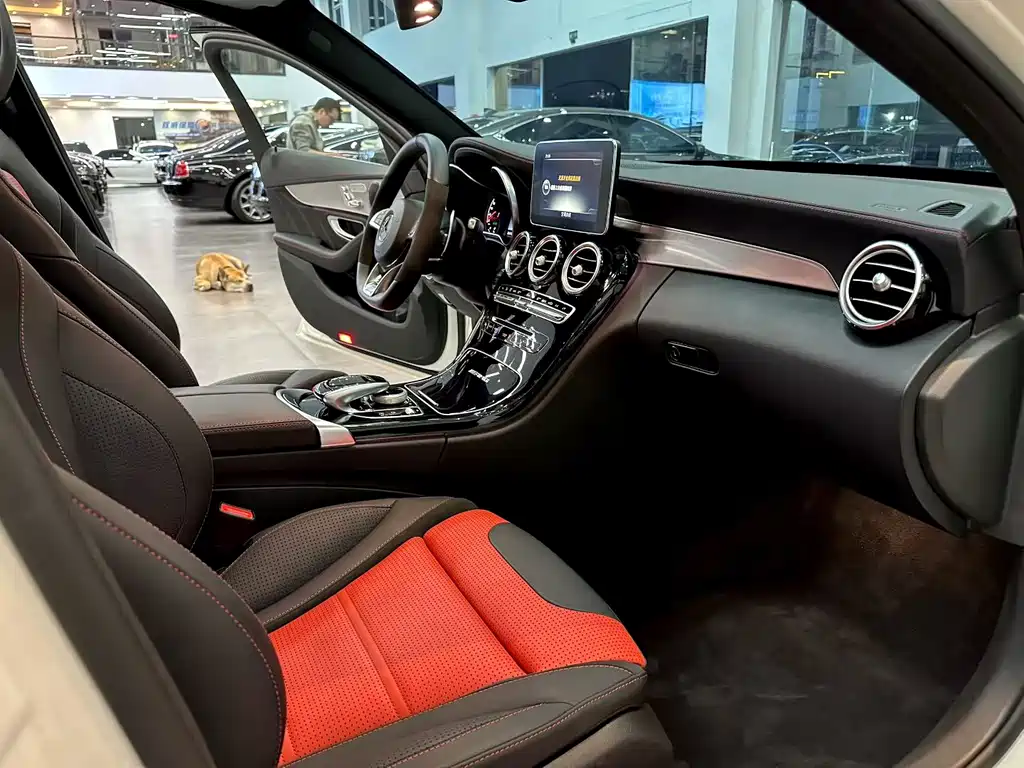 Mercedes-Benz C-Class AMG — фото 6
