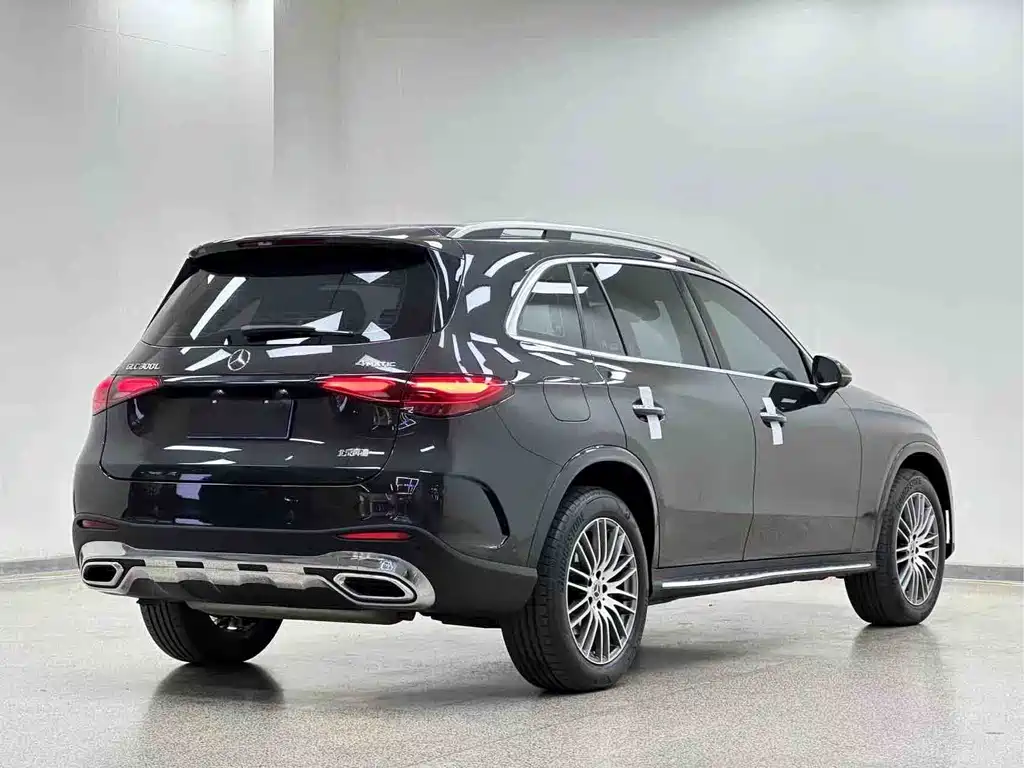 Mercedes-Benz GLC — фото 29