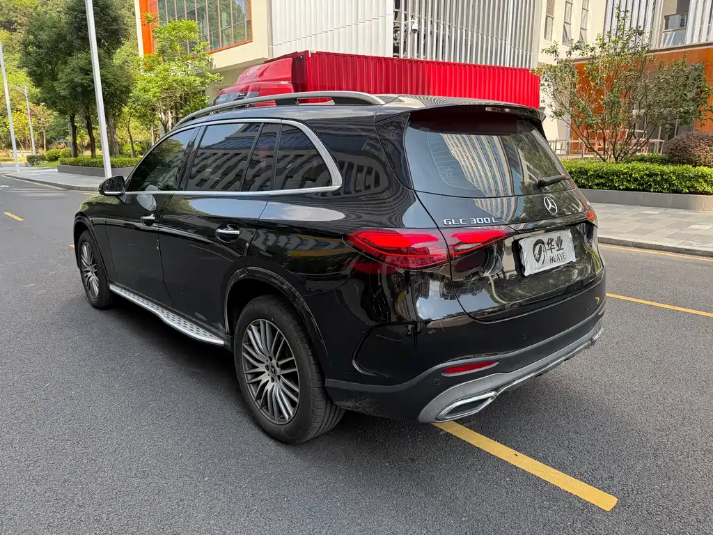 Mercedes-Benz GLC — фото 10