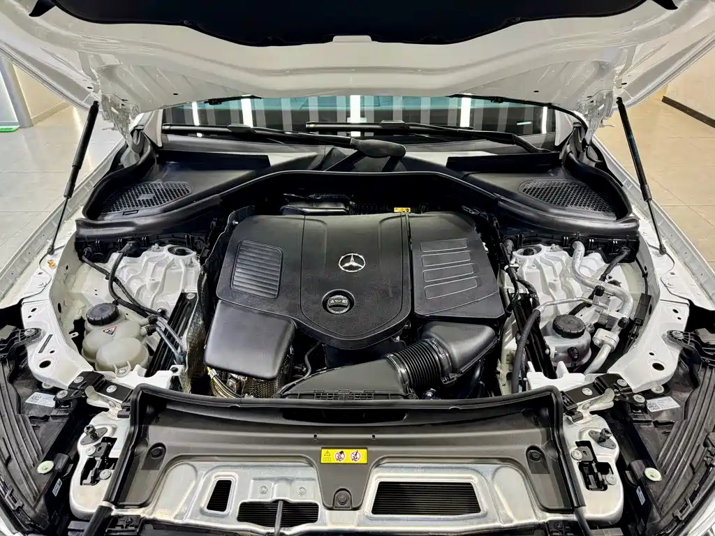 Mercedes-Benz GLC — фото 10