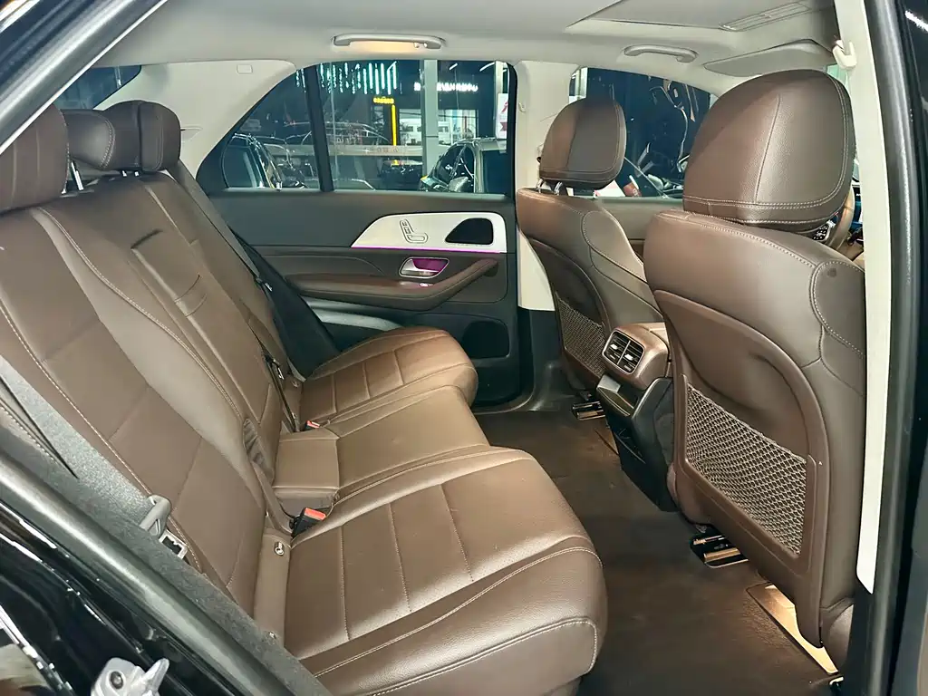 Mercedes-Benz GLE (Import) — фото 10