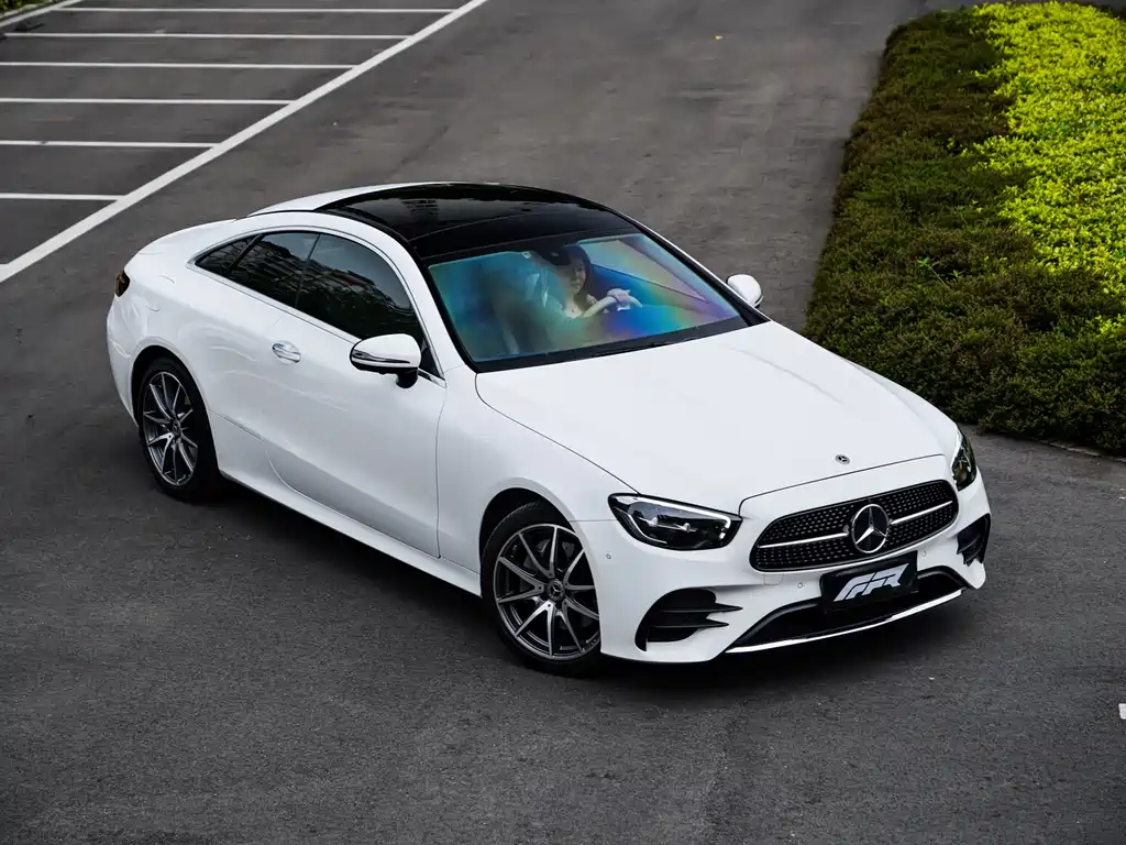 Mercedes-Benz E-Class (Import) — фото 14