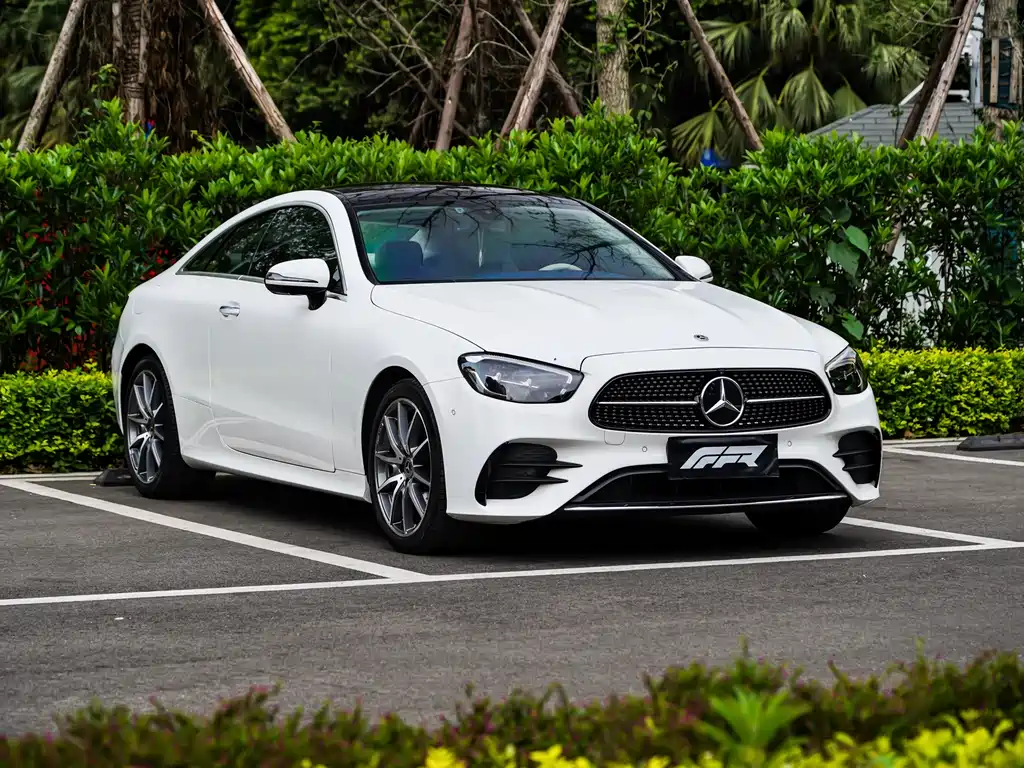 Mercedes-Benz E-Class (Import) — фото 4