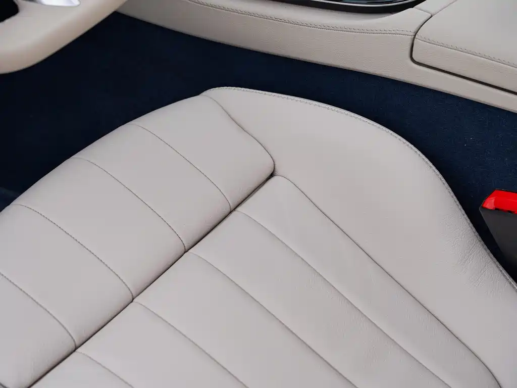 Mercedes-Benz E-Class (Import) — фото 33