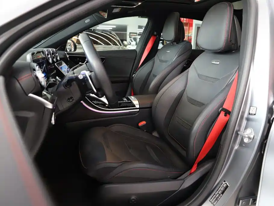 Mercedes-Benz C-Class AMG — фото 9