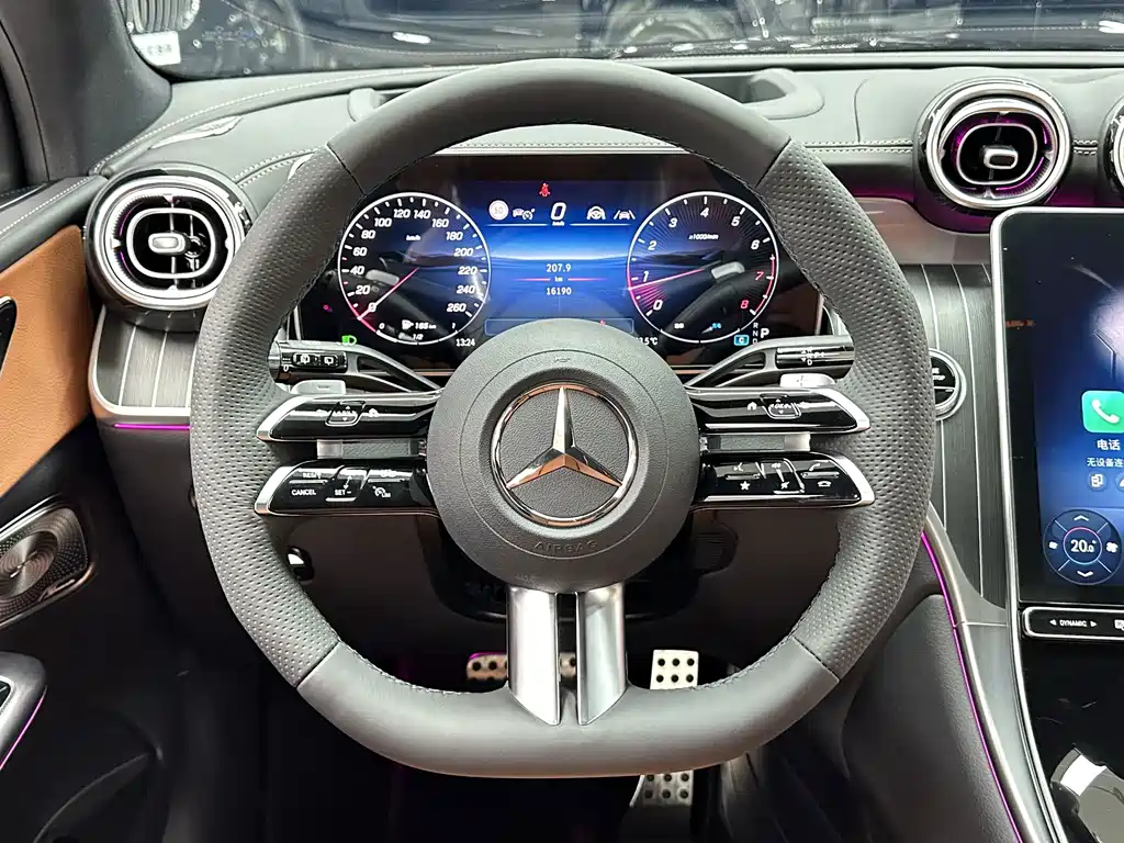 Mercedes-Benz GLC — фото 19