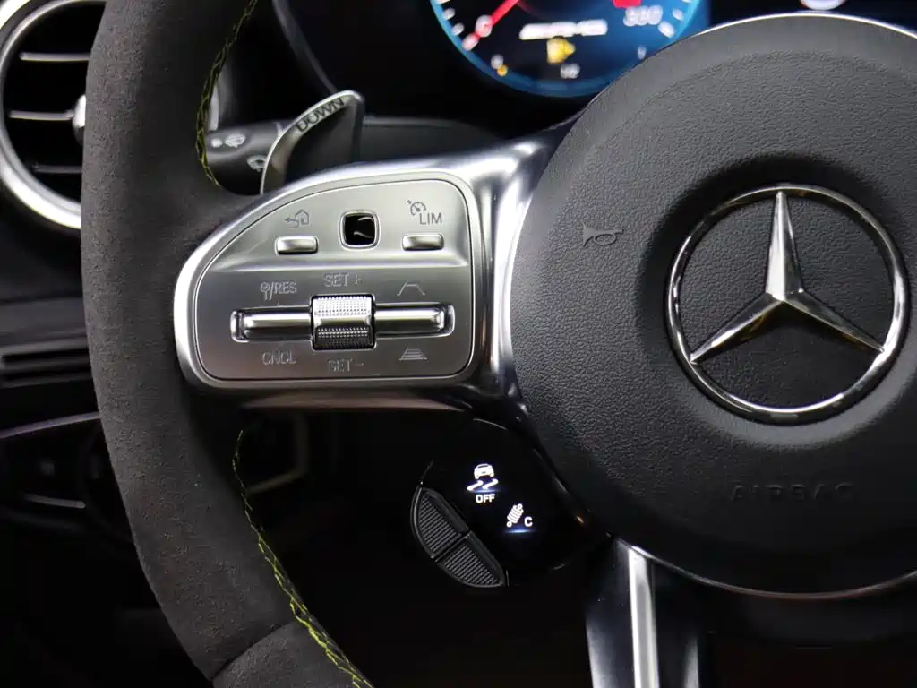 Mercedes-Benz GLC Coupe AMG — фото 15