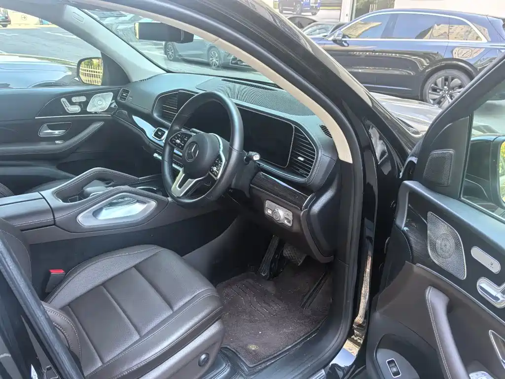Mercedes-Benz GLE (Import) — фото 3