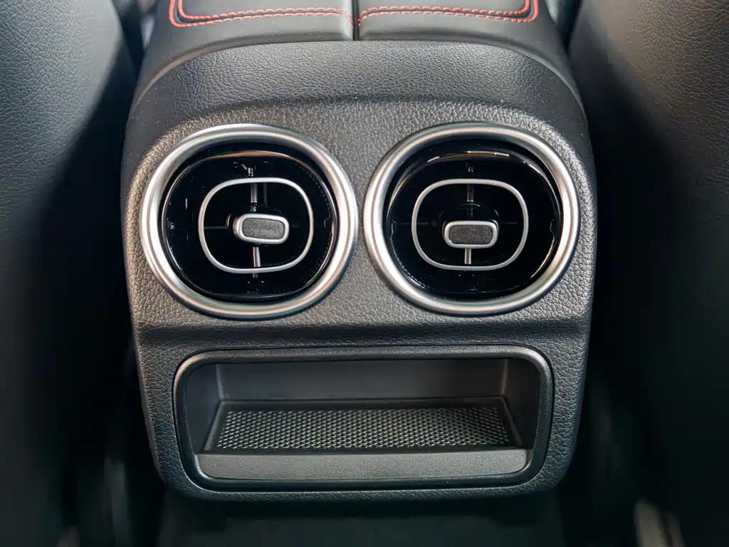 Mercedes-Benz C-Class AMG — фото 15