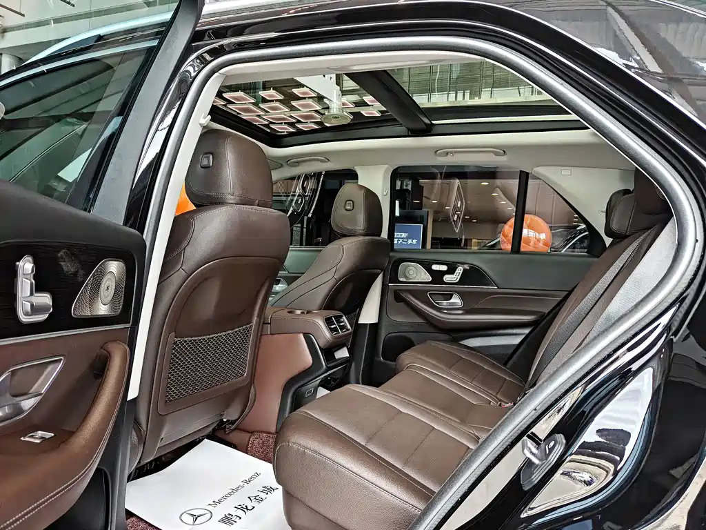 Mercedes-Benz GLE (Import) — фото 8
