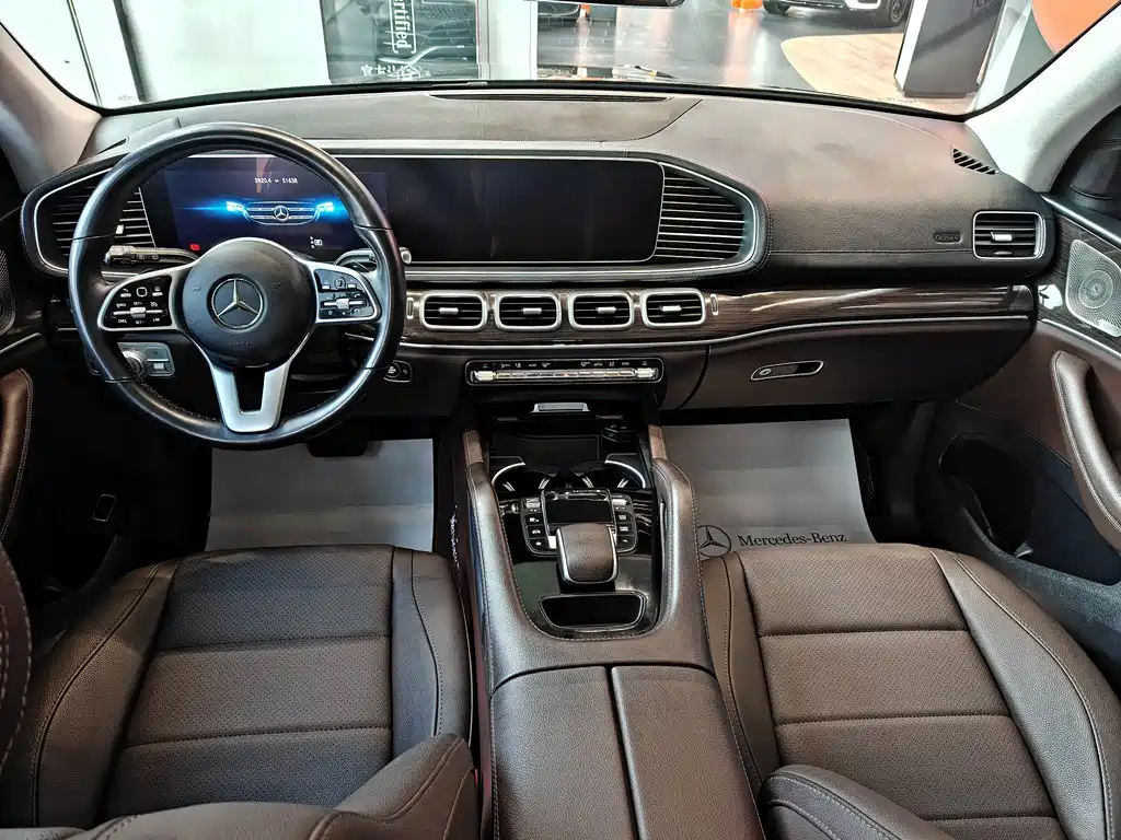 Mercedes-Benz GLE (Import) — фото 9
