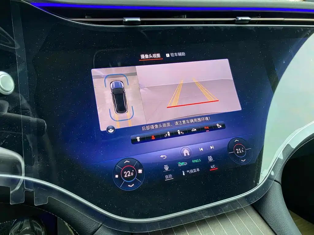 Mercedes-Benz EQS SUV — фото 9
