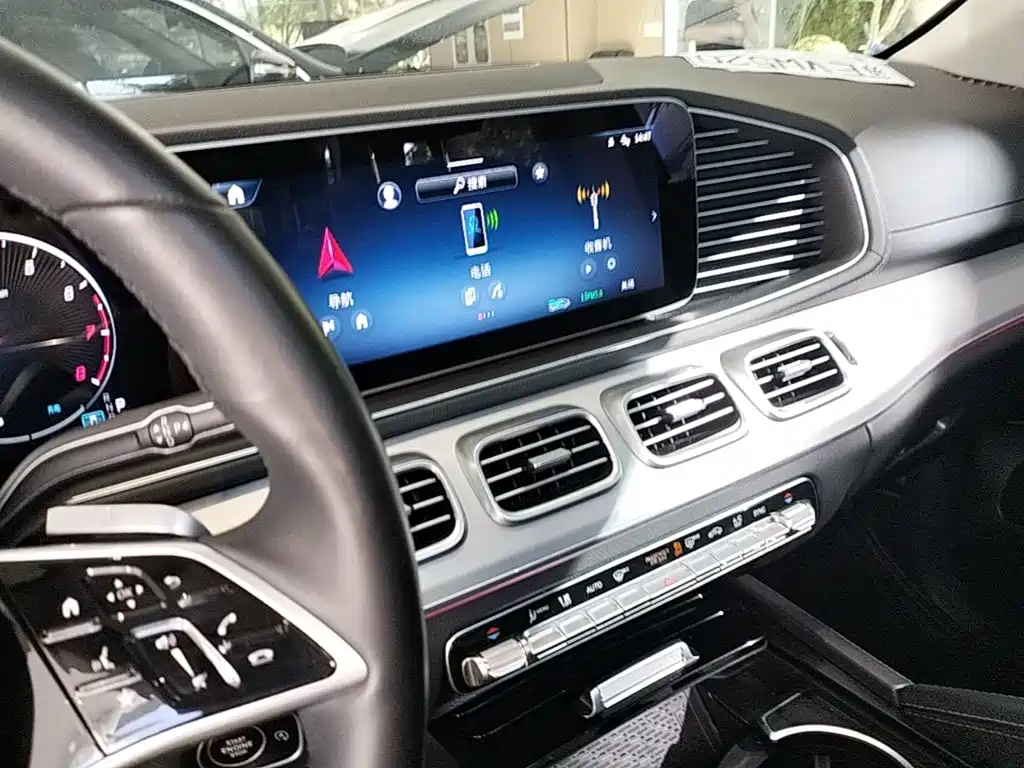 Mercedes-Benz GLE (Import) — фото 13