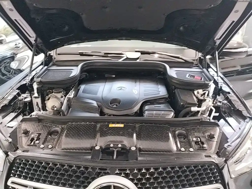 Mercedes-Benz GLE (Import) — фото 20