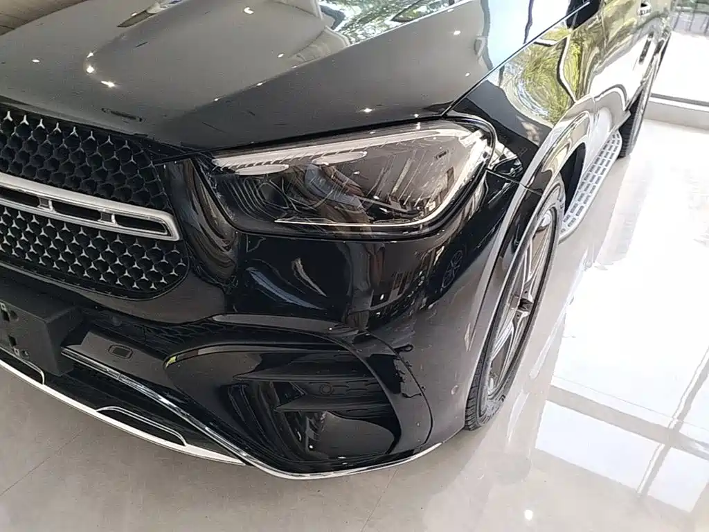 Mercedes-Benz GLE (Import) — фото 24