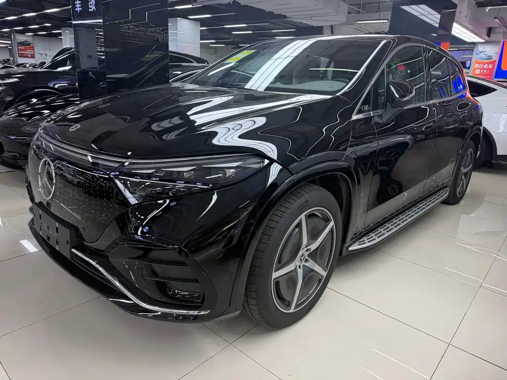Mercedes-Benz EQS SUV — фото 2