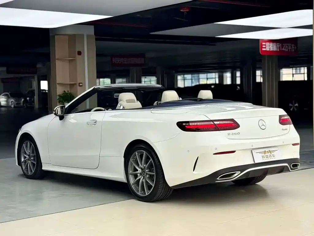 Mercedes-Benz E-Class (Import) — фото 3
