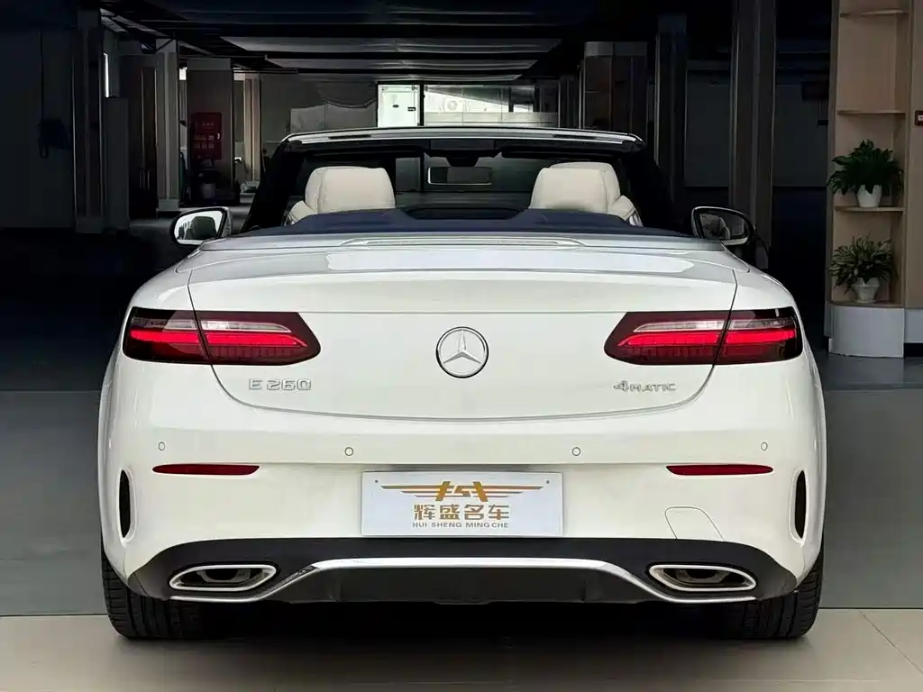 Mercedes-Benz E-Class (Import) — фото 4