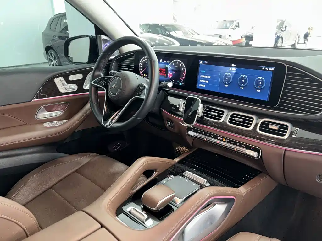 Mercedes-Benz GLE (Import) — фото 23