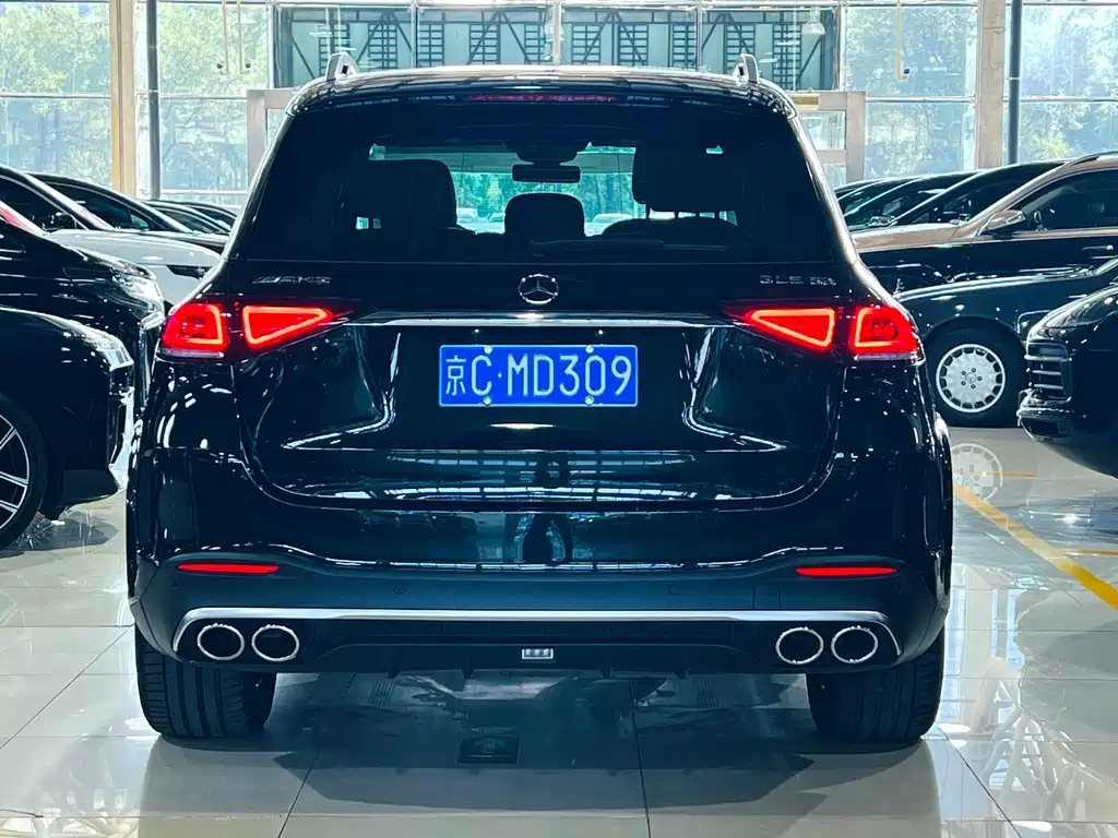 Mercedes-Benz GLE AMG — фото 9