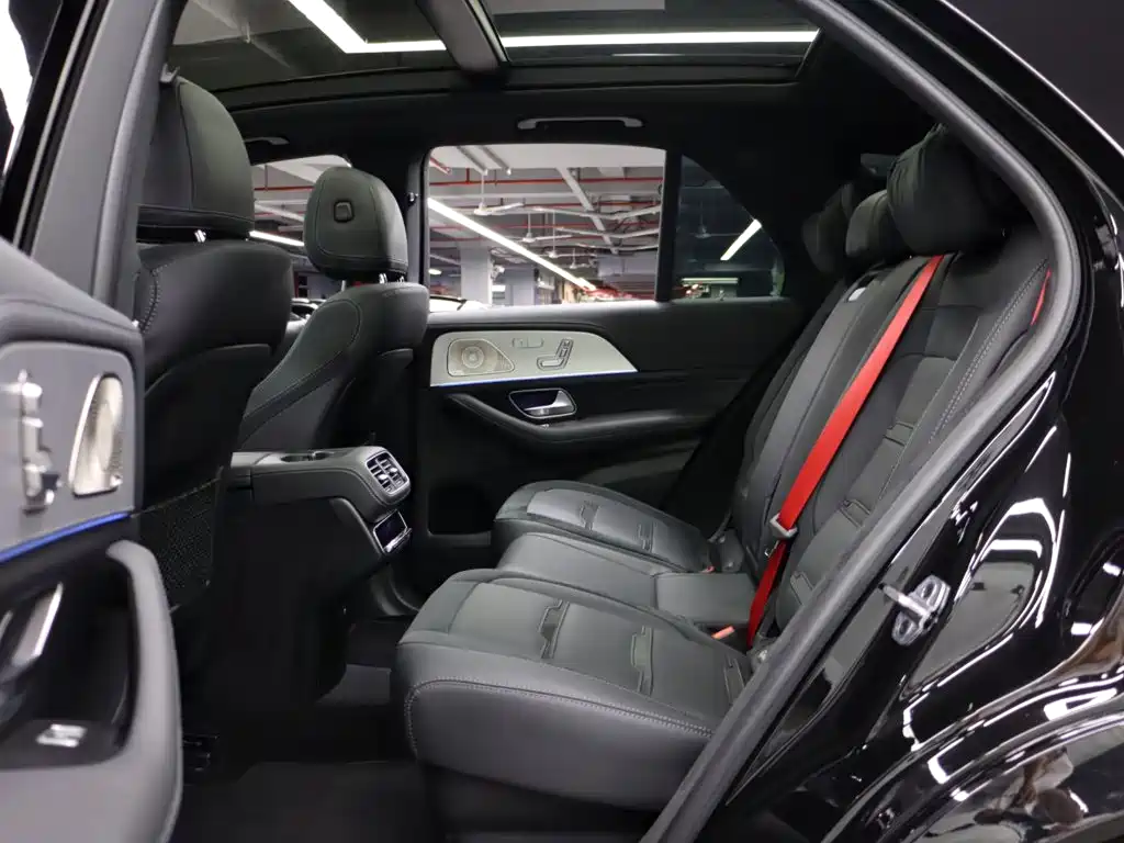 Mercedes-Benz GLE AMG — фото 21