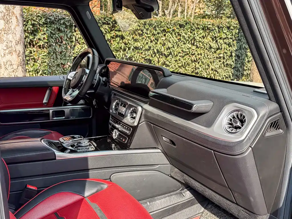 Mercedes-Benz G-Class AMG — фото 20