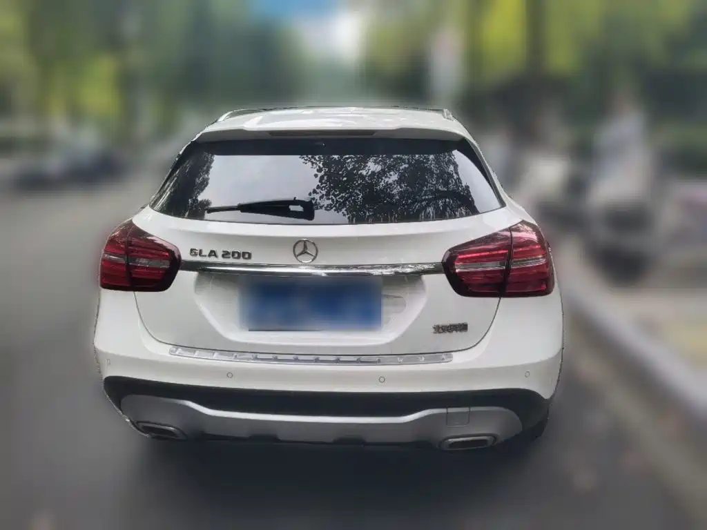 Mercedes-Benz GLA — фото 3
