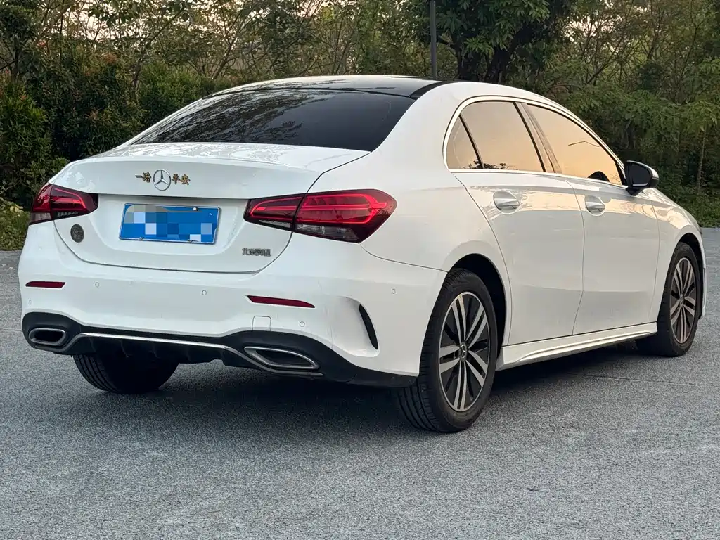 Mercedes-Benz A-Class — фото 4