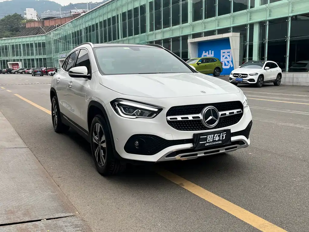 Mercedes-Benz GLA — фото 3