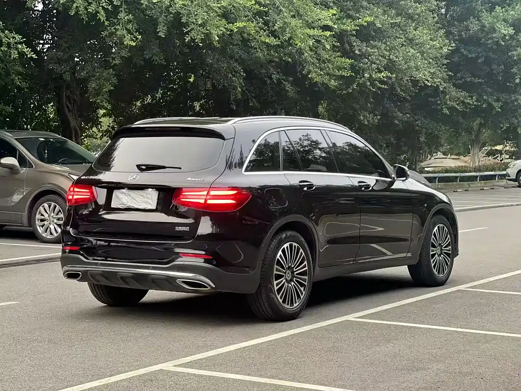 Mercedes-Benz GLC — фото 9