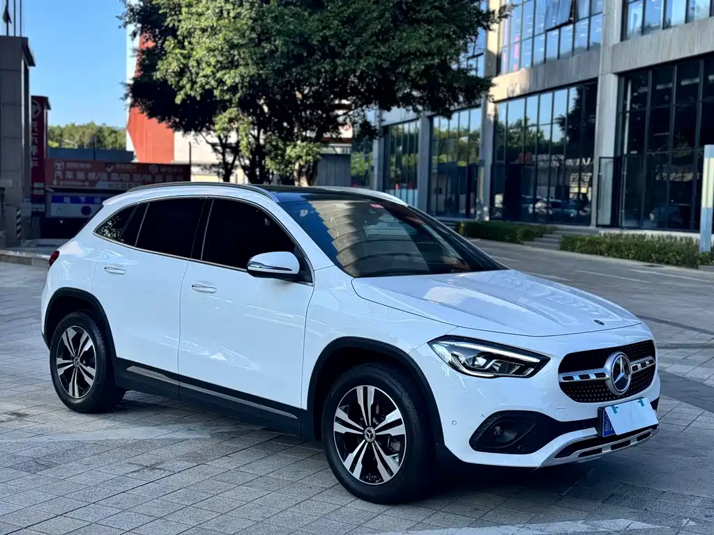 Mercedes-Benz GLA — фото 3