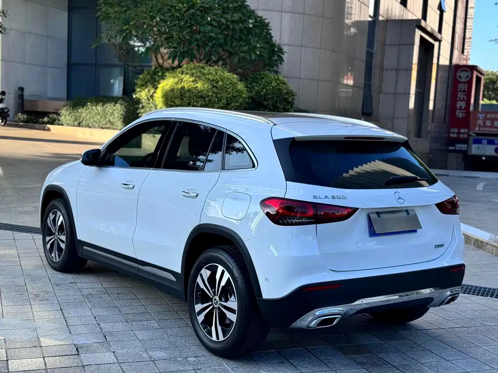 Mercedes-Benz GLA — фото 4