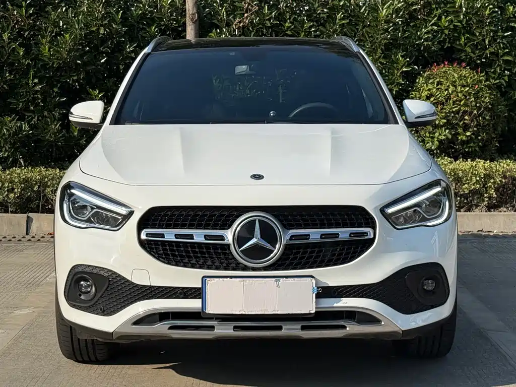 Mercedes-Benz GLA — фото 2