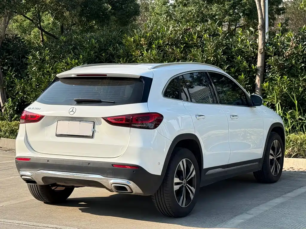 Mercedes-Benz GLA — фото 5