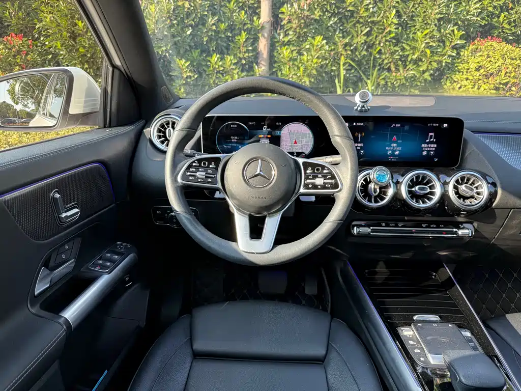 Mercedes-Benz GLA — фото 9