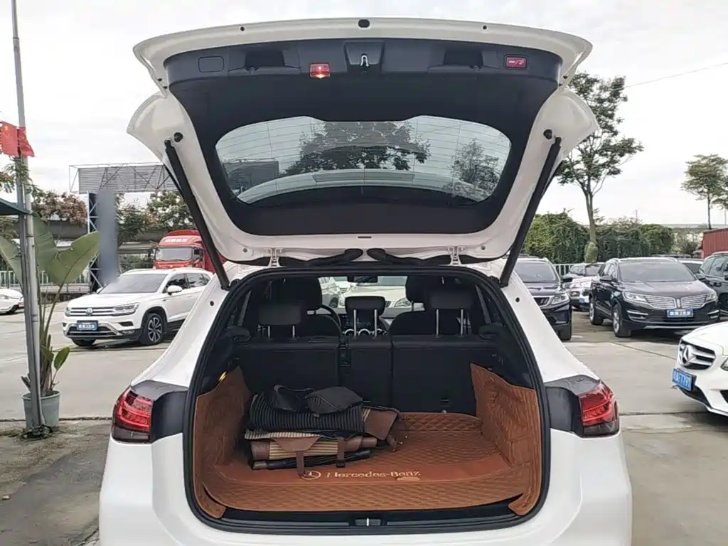 Mercedes-Benz GLA — фото 19