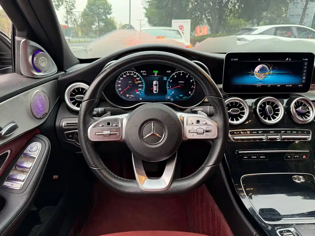 Mercedes-Benz C-Class — фото 14