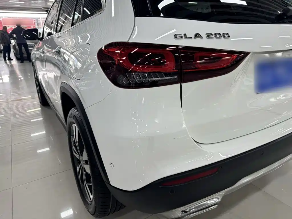 Mercedes-Benz GLA — фото 3