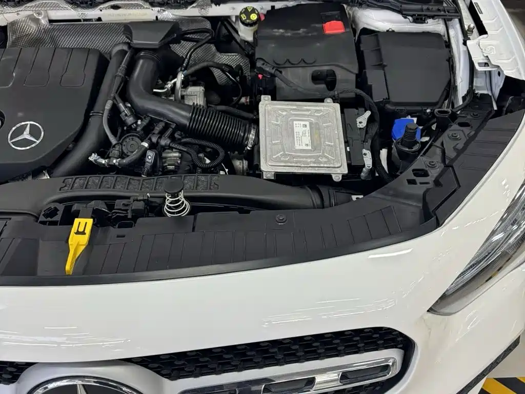 Mercedes-Benz GLA — фото 6