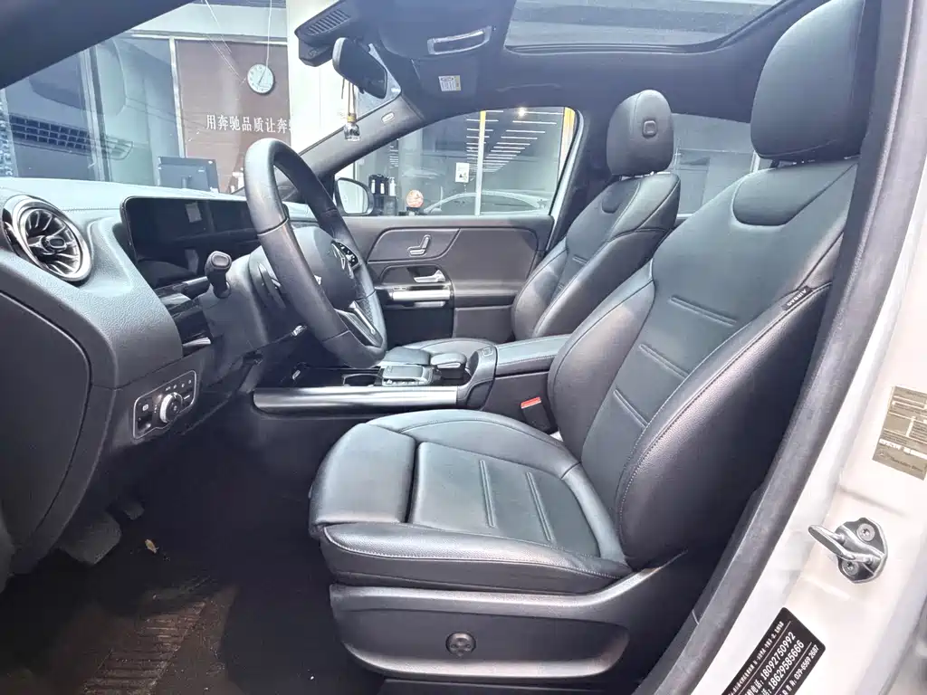 Mercedes-Benz GLA — фото 9