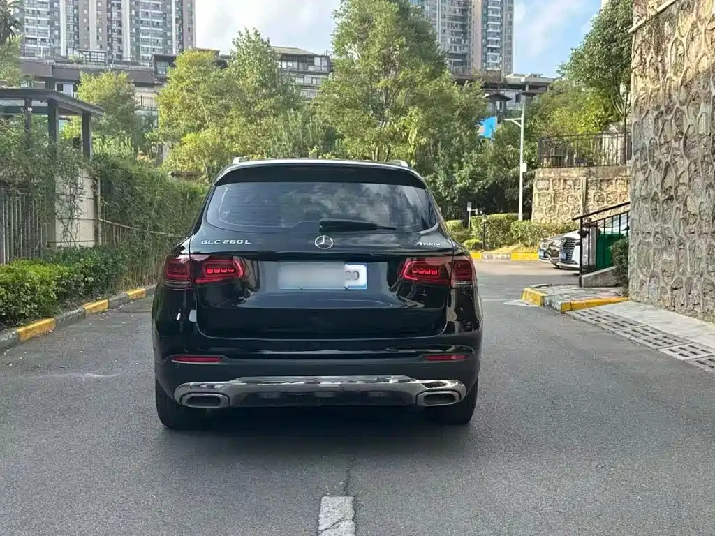 Mercedes-Benz GLC — фото 23