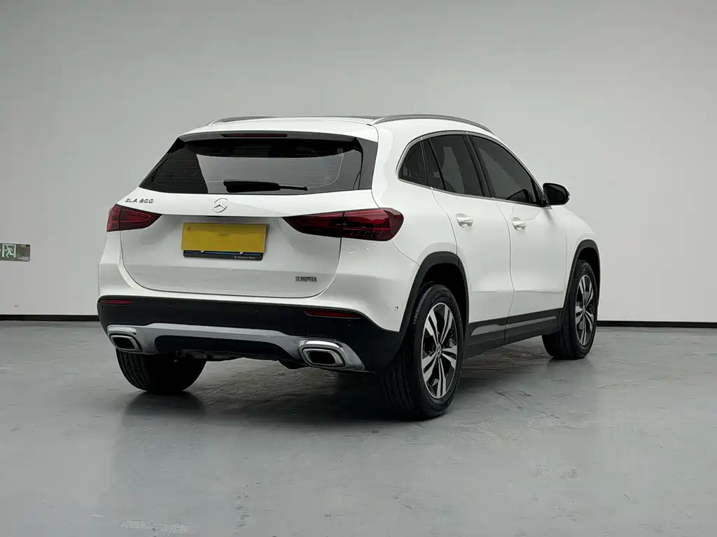 Mercedes-Benz GLA — фото 4