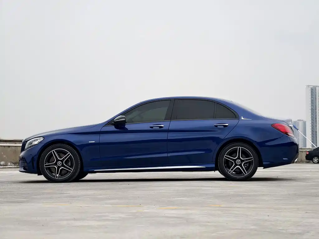 Mercedes-Benz C-Class — фото 28