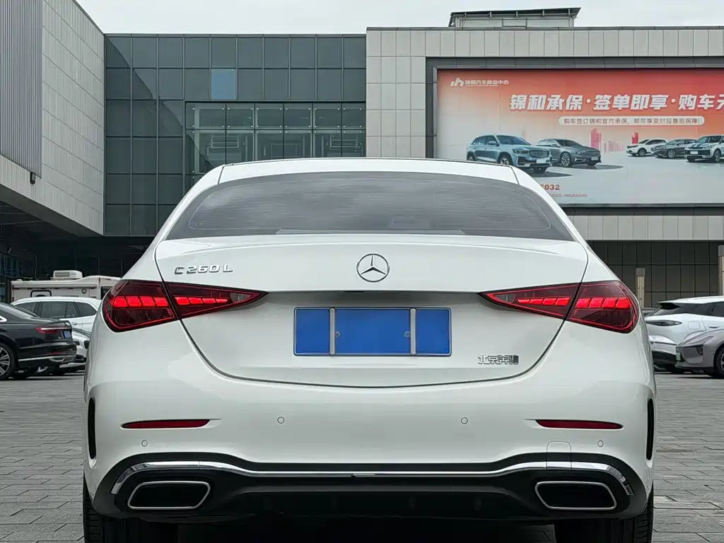 Mercedes-Benz C-Class — фото 10