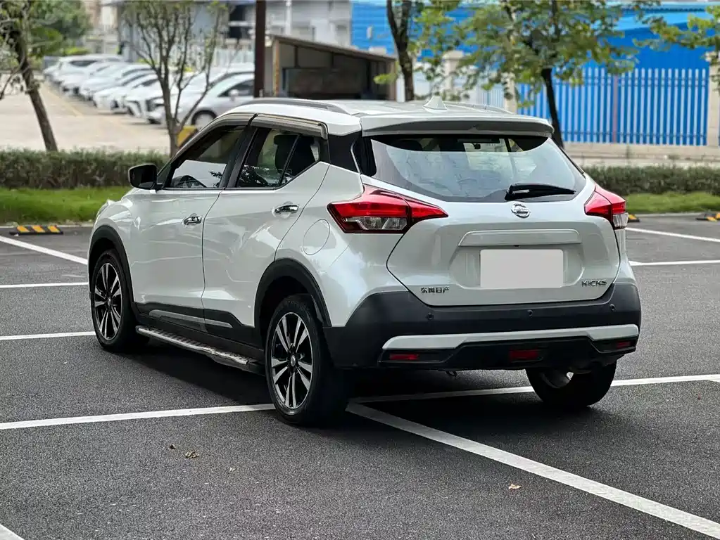 Nissan Kicks — фото 6