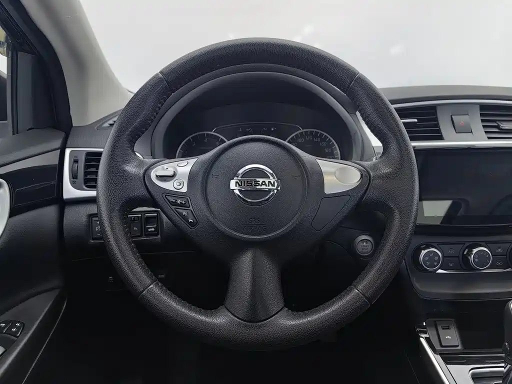 Nissan Sylphy — фото 11